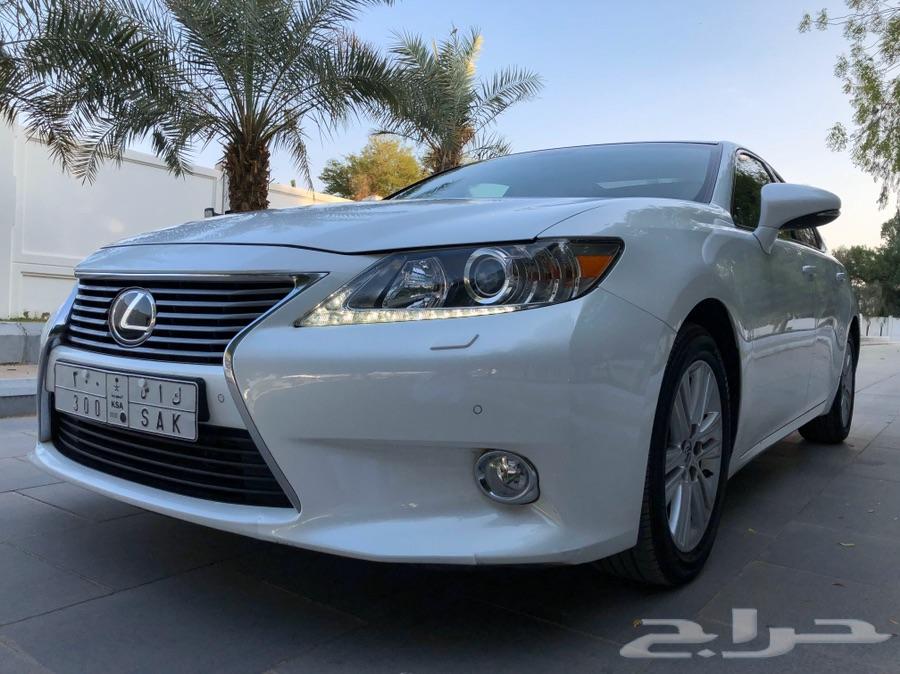 لكزس ES350 نظيفة جدا مع لوحة مميزة