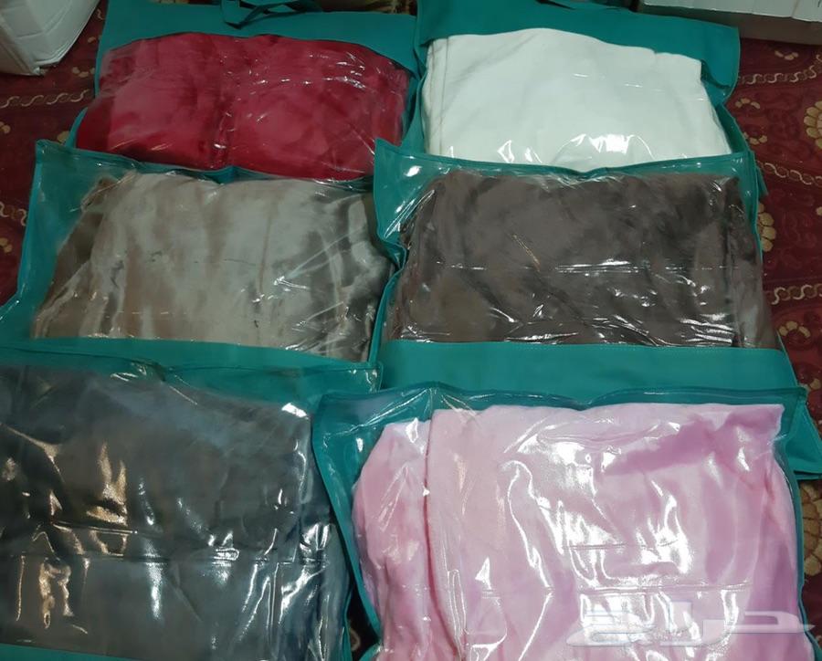 جاكيت البطانيه 12 حبه ب220 ريال