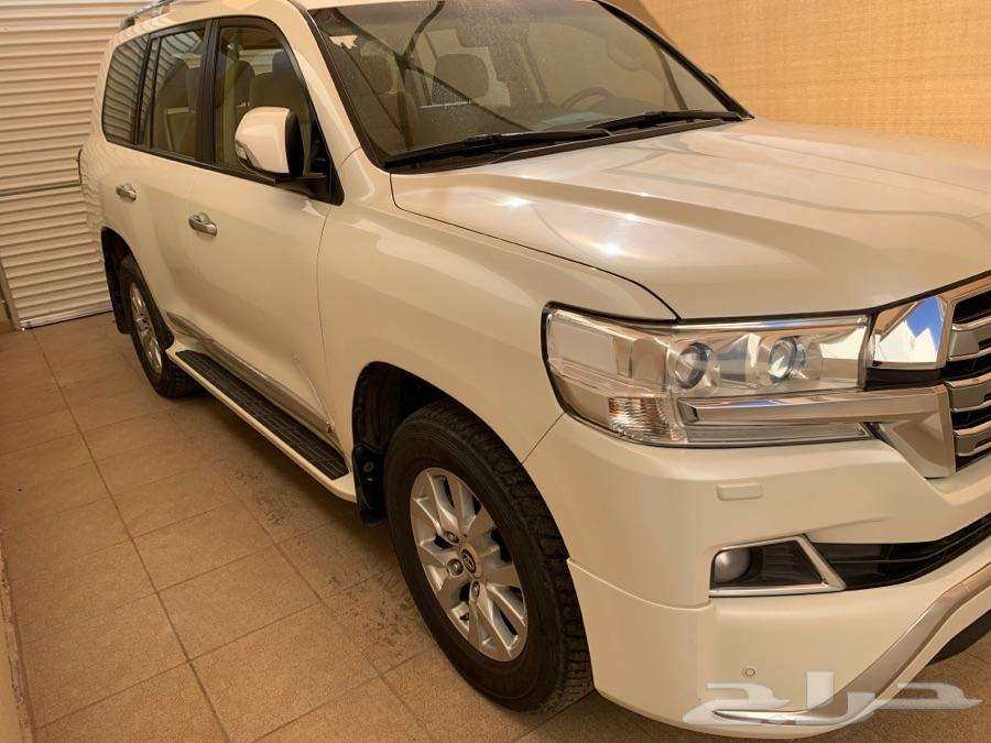 لاندكروزر GXR 2018