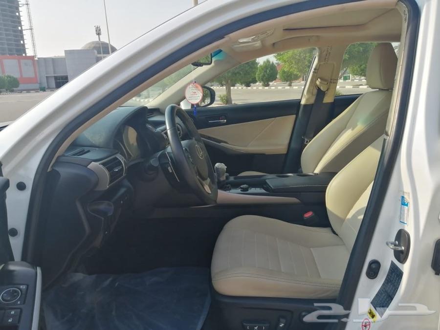 2014 Lexus IS250 نظيف