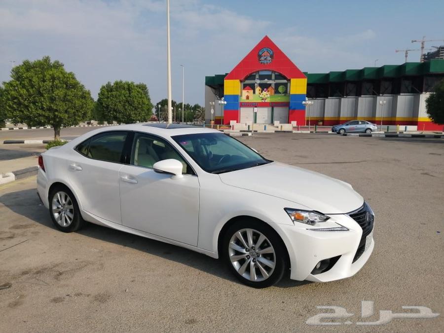 2014 Lexus IS250 نظيف