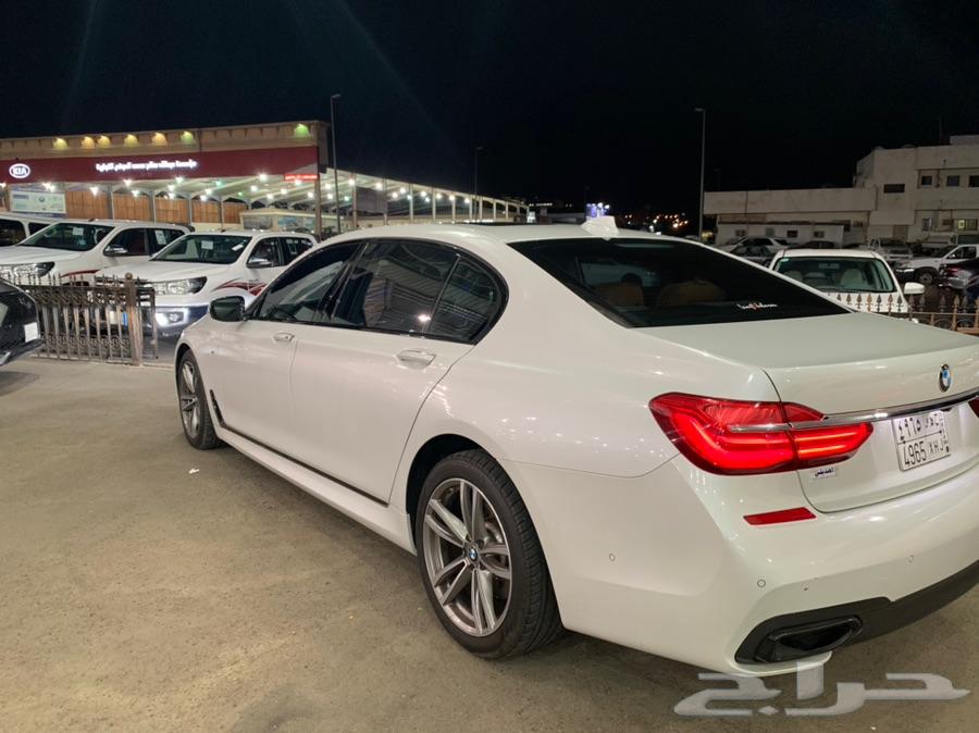 بي ام 740
