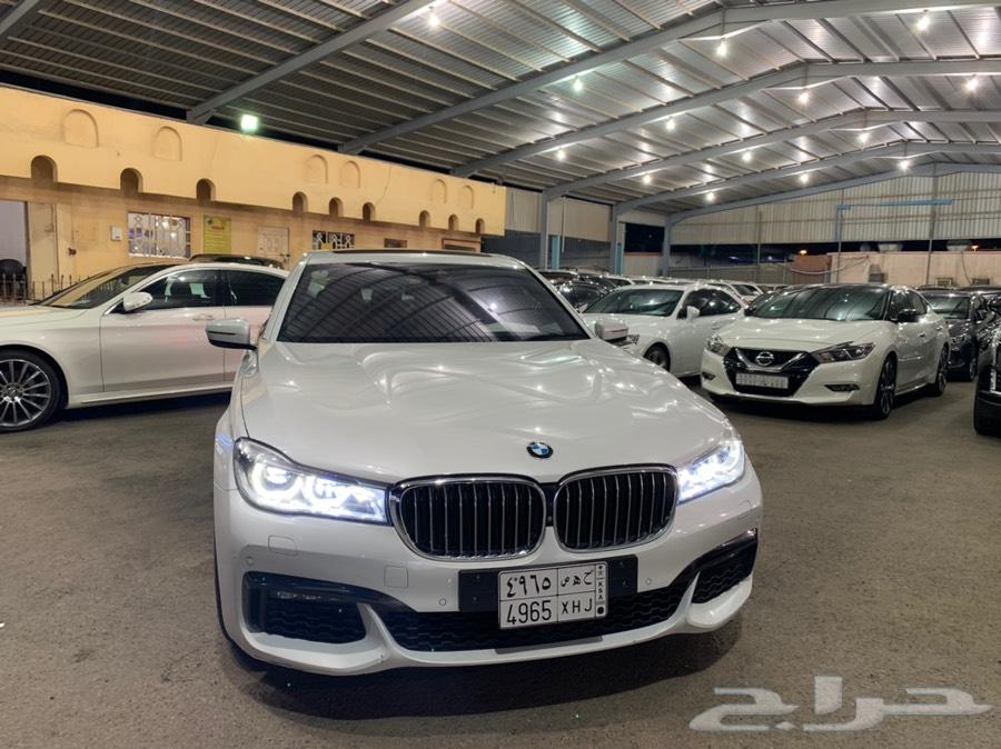 بي ام 740