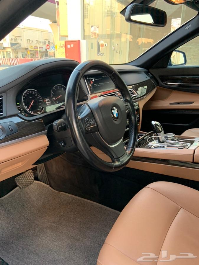 بي ام 730 business