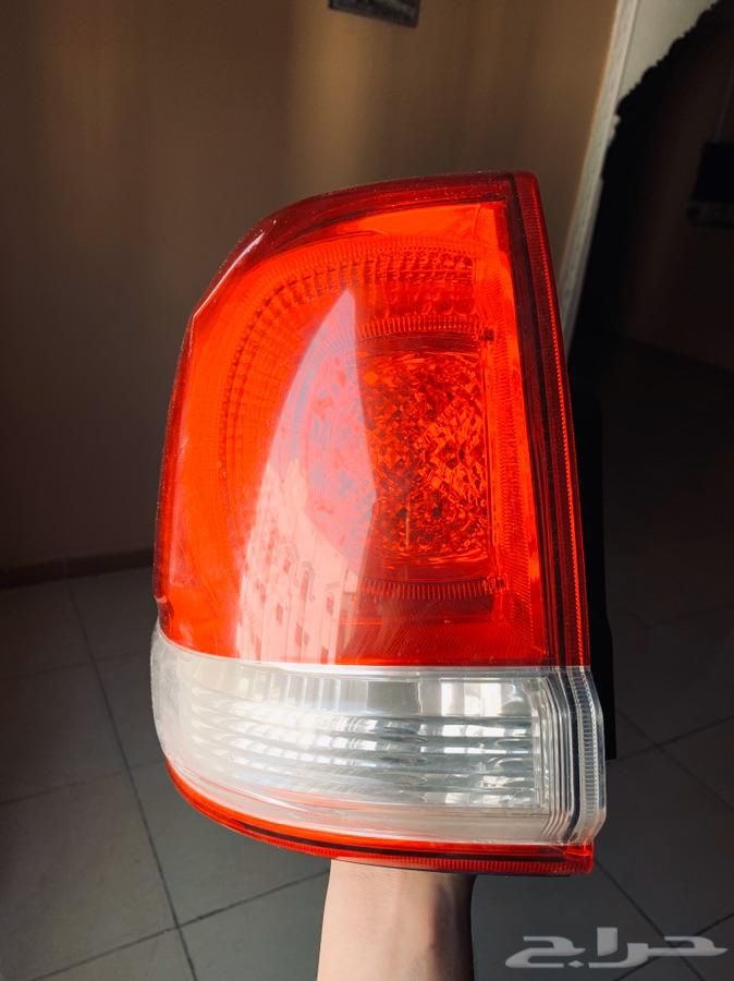 اسطبات ومكيف لاندكروزر