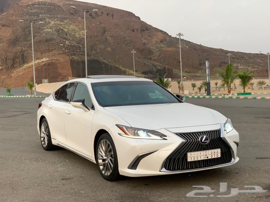 LEXUS ES2019