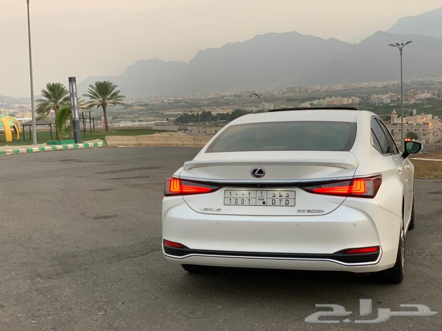 LEXUS ES2019