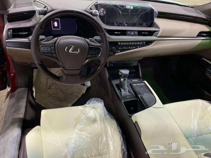 LEXUS ES2019