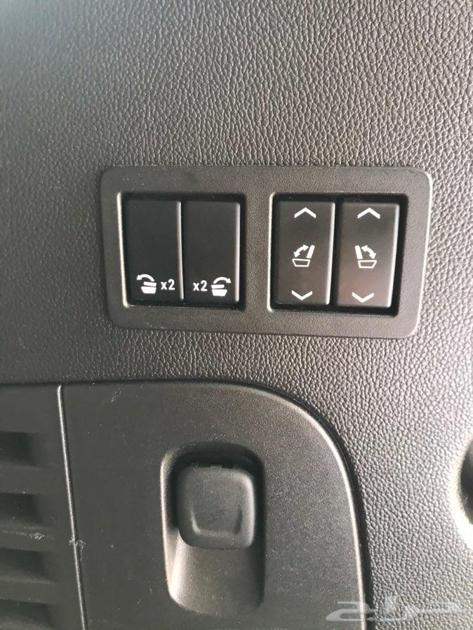 تاهو LTZ موديل 2015 اسود ملكي بطاقة جمركية