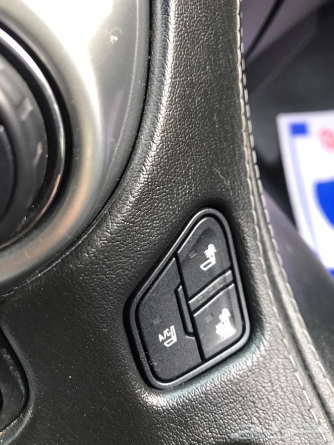 تاهو LTZ موديل 2015 اسود ملكي بطاقة جمركية