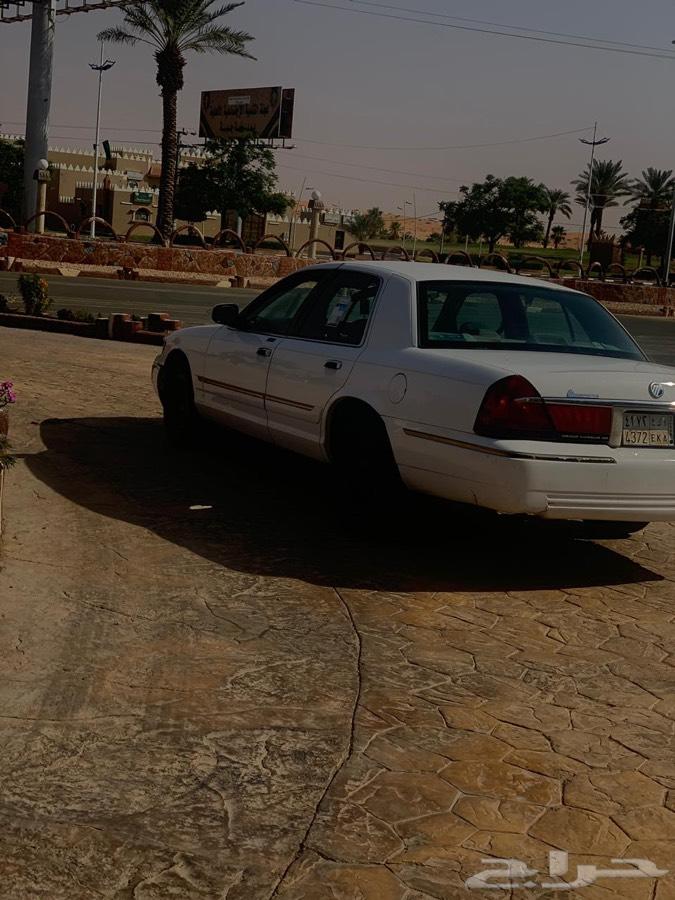فورد ماركيز 2000
