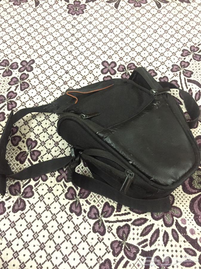 كاميرا كانون 600d مع عدستين