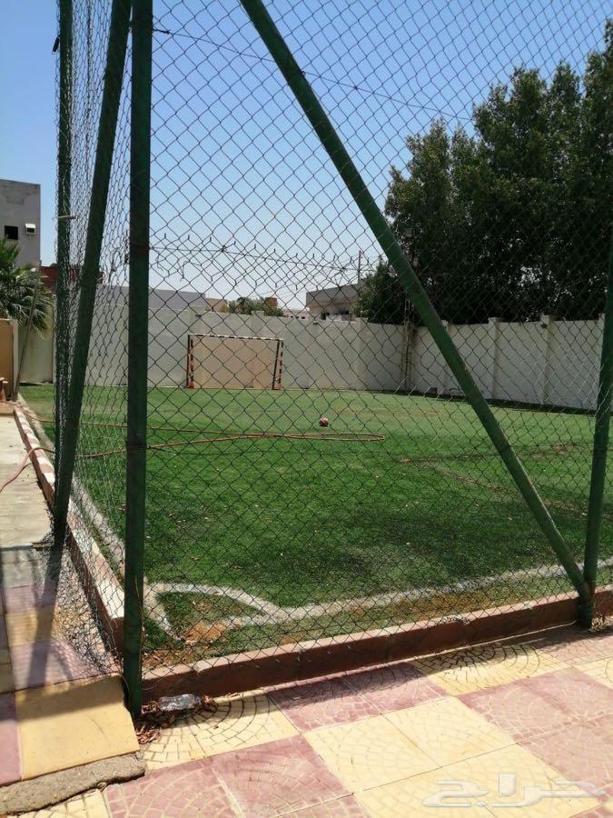 استراحة الريفيرا (مسابح وملعب عروض )