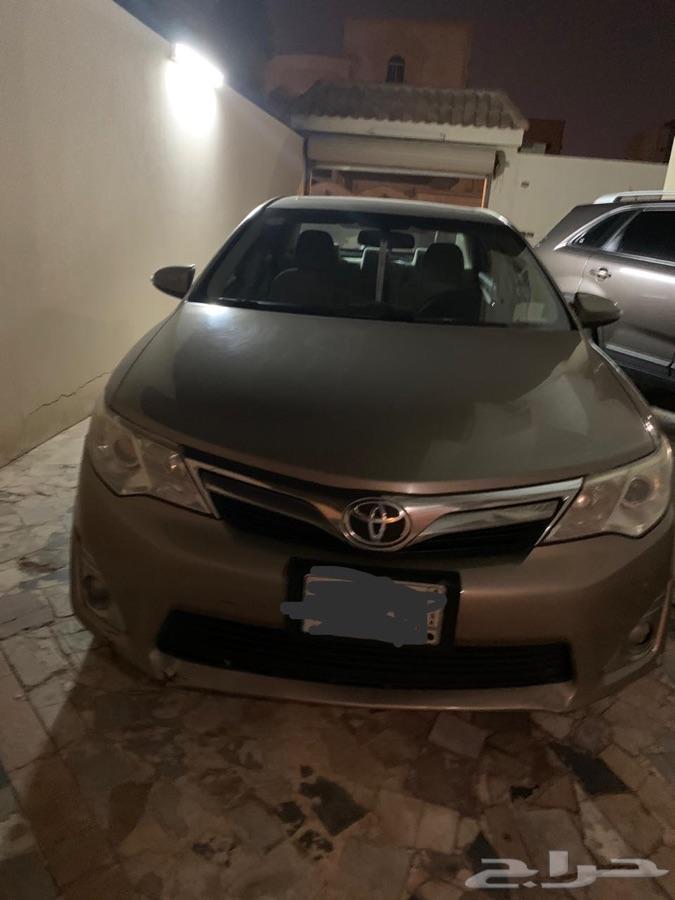 للبيع كامري GLX 2014 ذهبي فل كامل