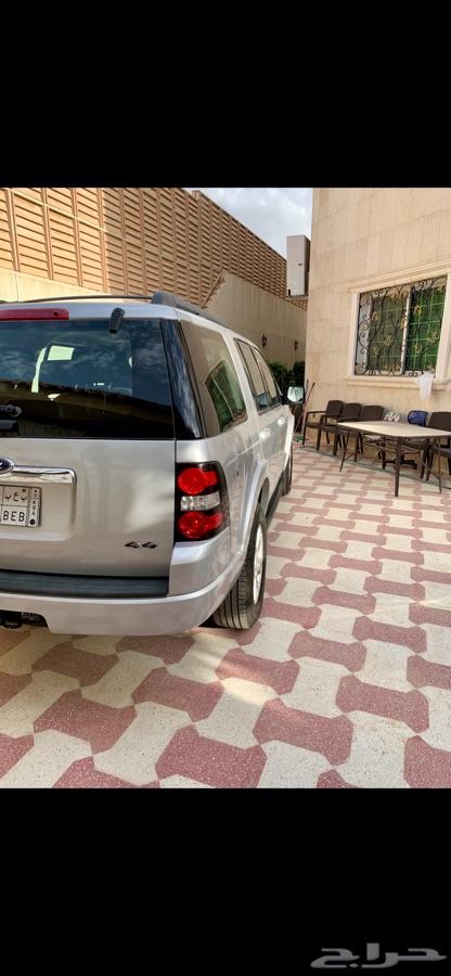 فورد اكسبلور ( مخزن )
