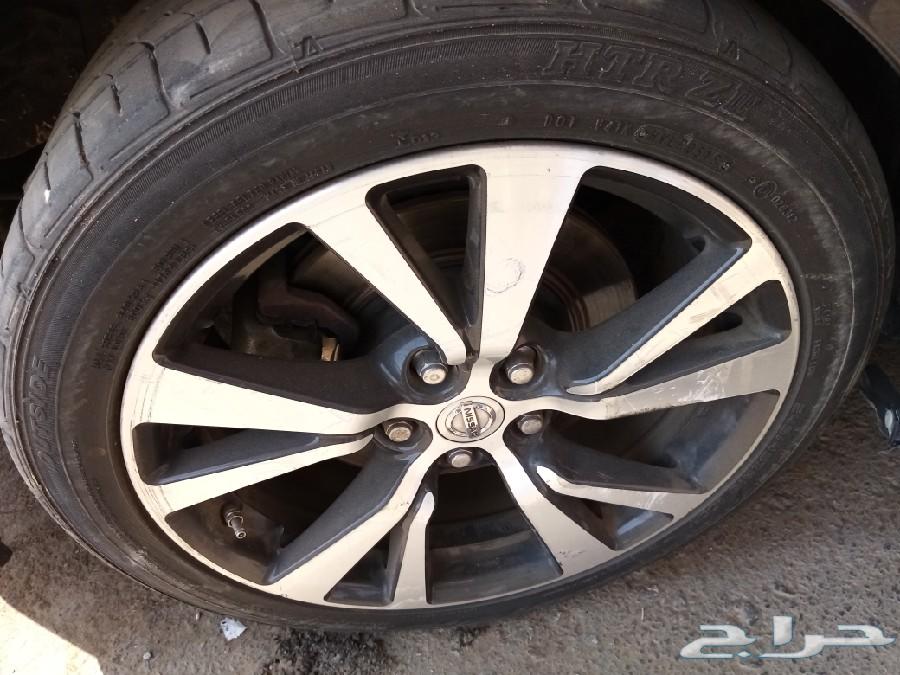 محتاج قطعه تشليح ادخل شمعات أبواب مكائن