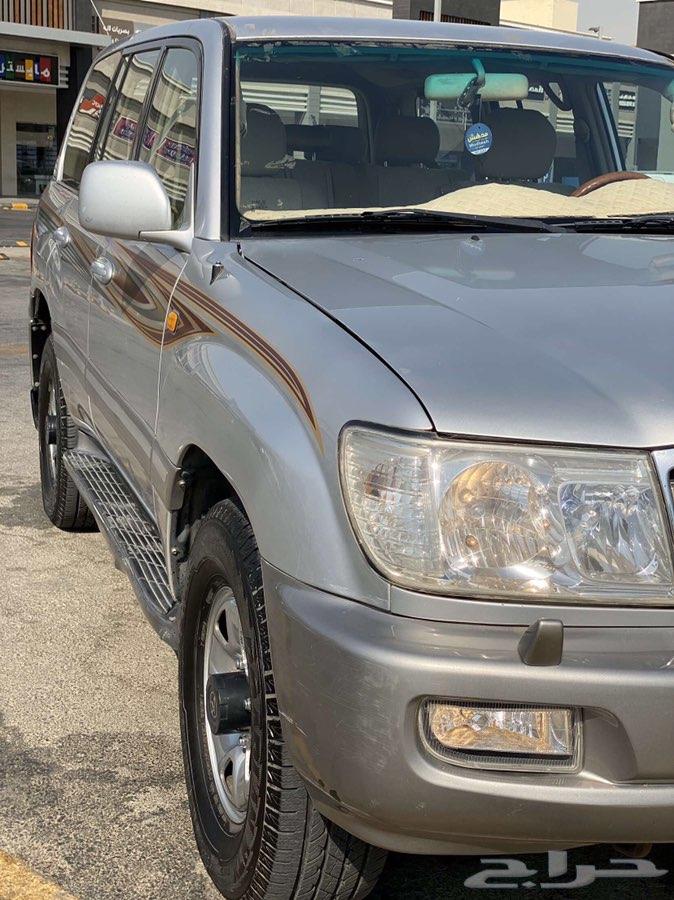 لاندكروزر 2006 GXR قير عادي