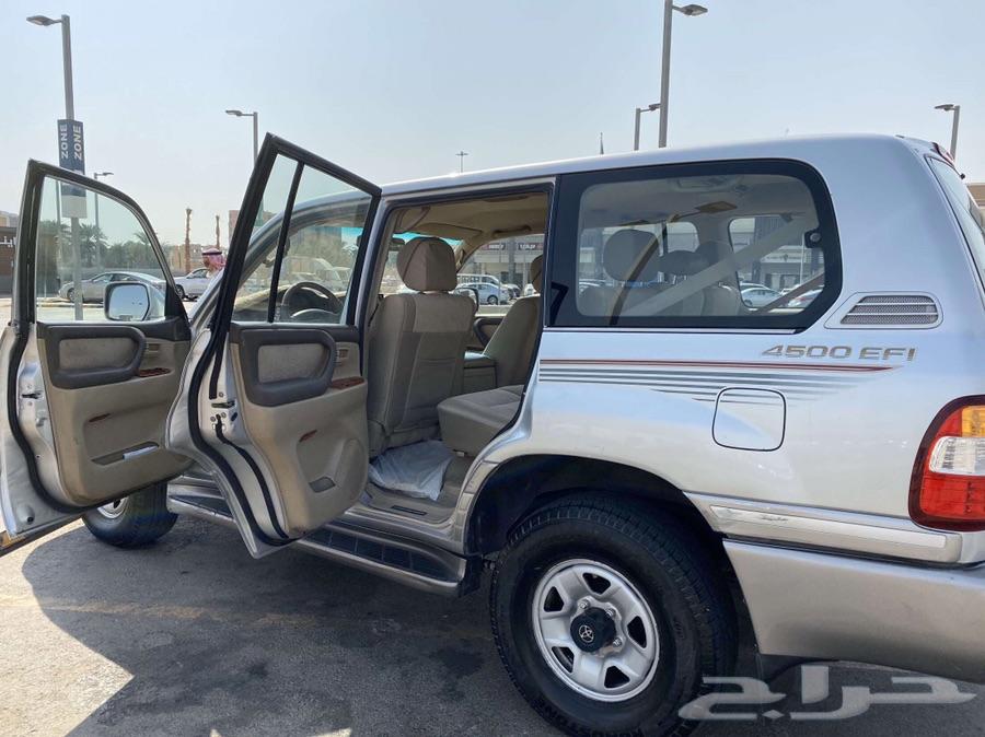 لاندكروزر 2006 GXR قير عادي