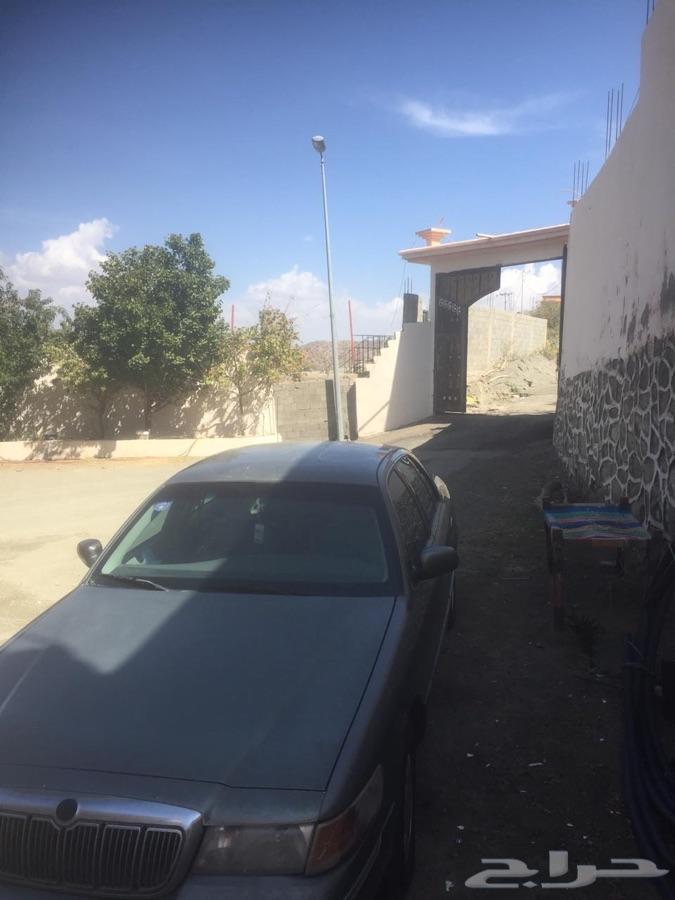 فورد قراند ماركيز 2001