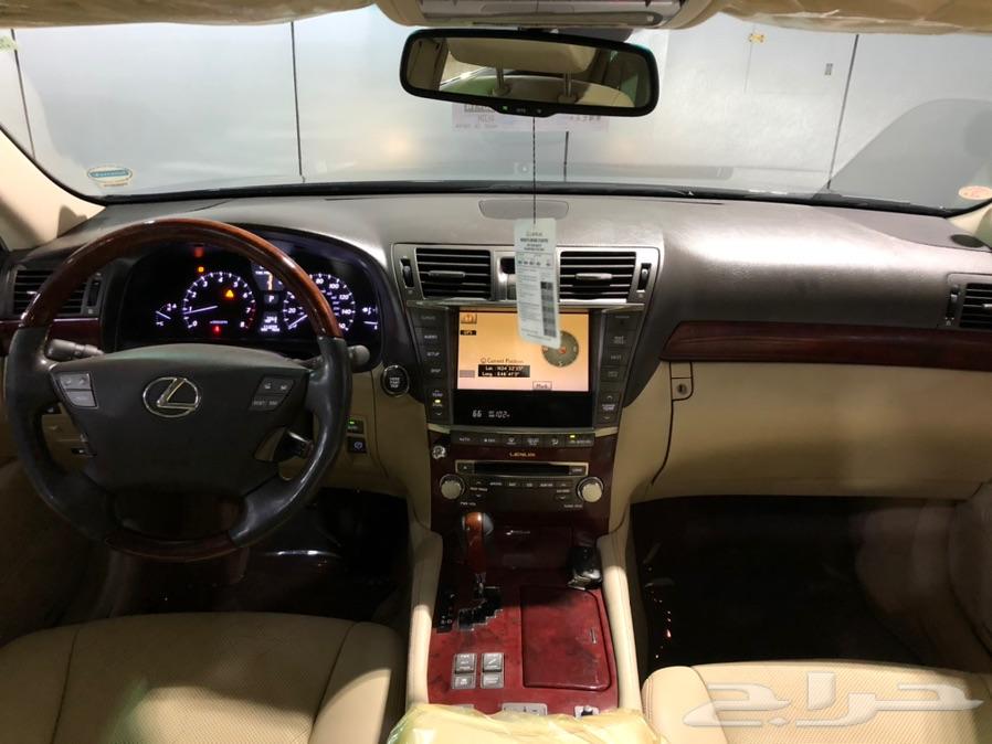 لكزس LS460 2010 بحالة نظيفة