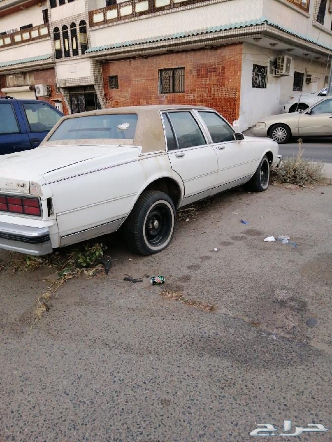 للبيع اكثر من سيارة تفضلو