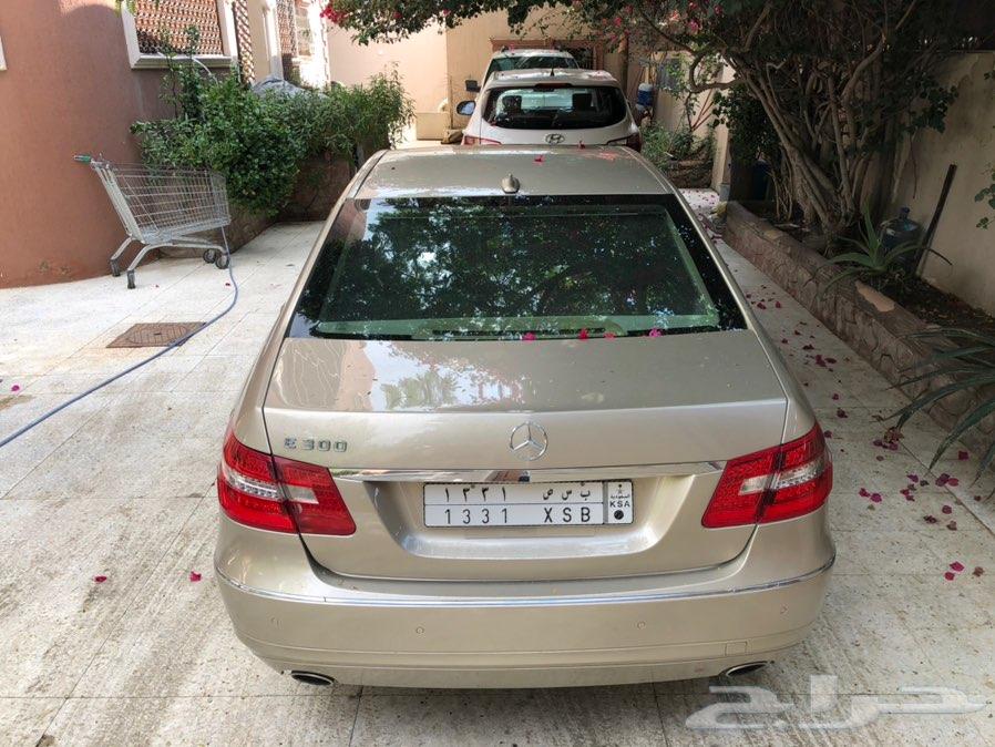 للبيع مرسيدس E300 مخزن وارد الجفالي.