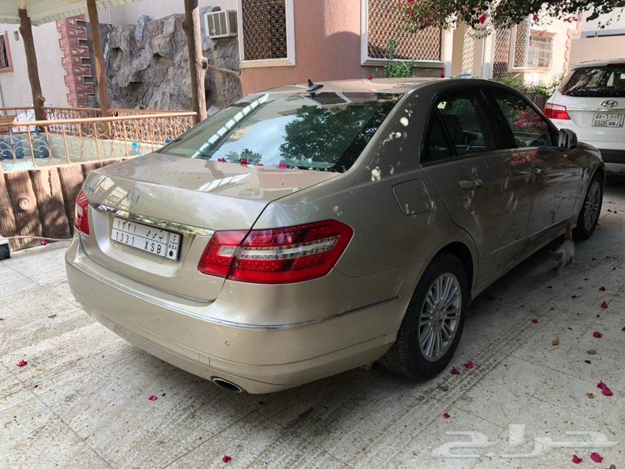للبيع مرسيدس E300 مخزن وارد الجفالي.