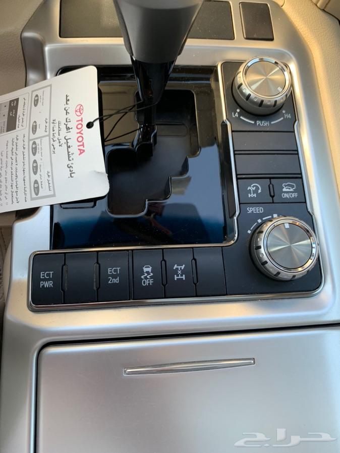 تويوتا لاندكروزر GX.R3 2018 فل