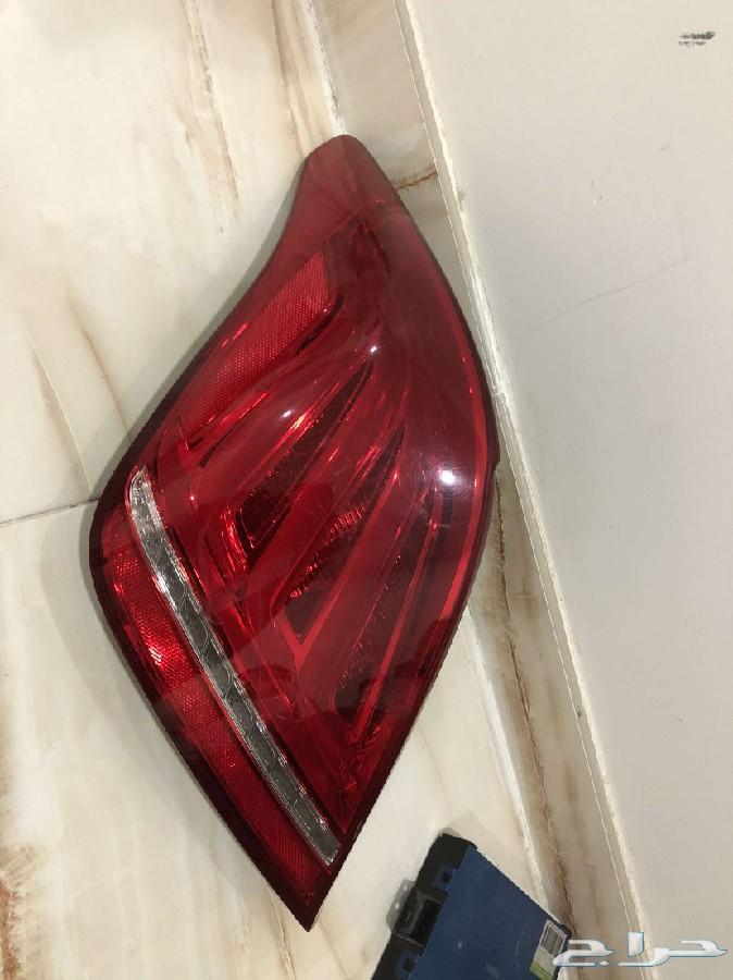اسطب خلفي يسار جنسس G90 2019