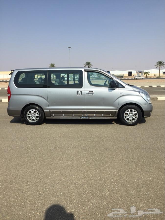 2015ديزل تيربوH1بدي وكاله ماشي90الف حائل