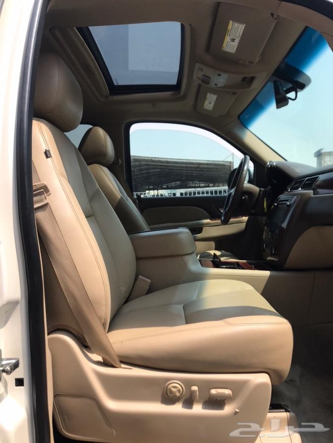 تاهو LTZ موديل 2014 لؤلؤي بطاقة جمركية