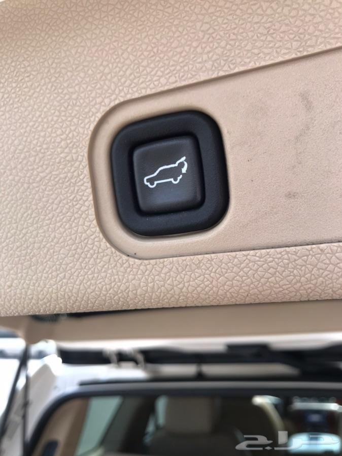 تاهو LTZ موديل 2014 لؤلؤي بطاقة جمركية