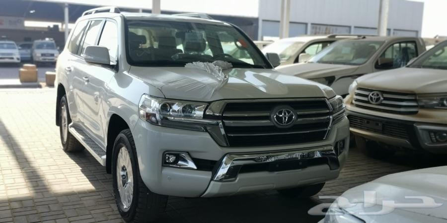 تويوتا لاندكروزر GX-R2 ديزل V8