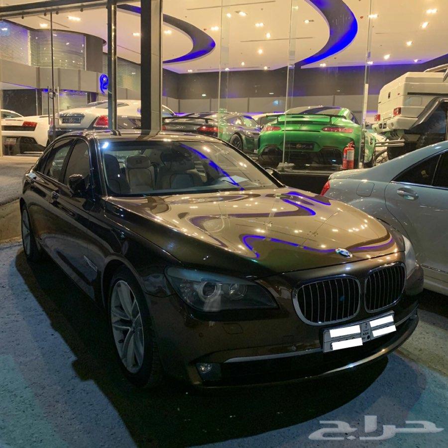 للبيع BMW 750Li اصدار خاص