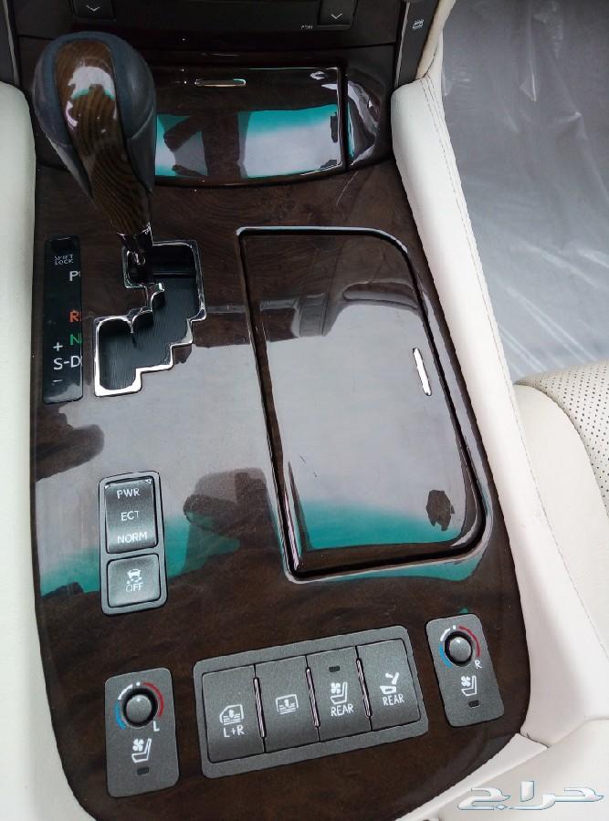 لكزس LS 460 موديل 2007 عداد 119 الف كيلو