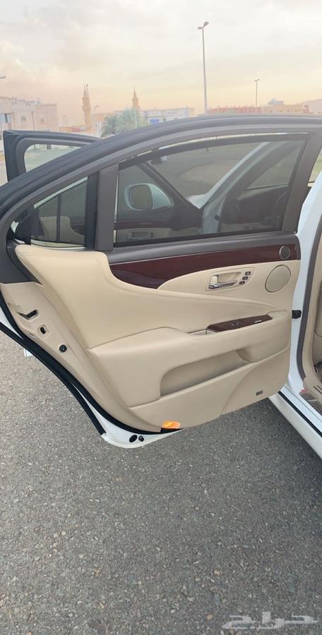 لكزس LS 460 لارج