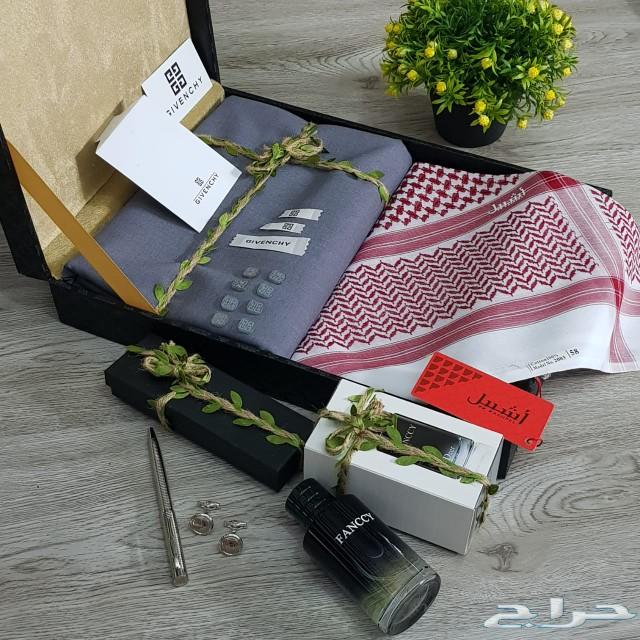 هدايا شتاء فاخره رجاليه قماش اثواب مع ملحقاته