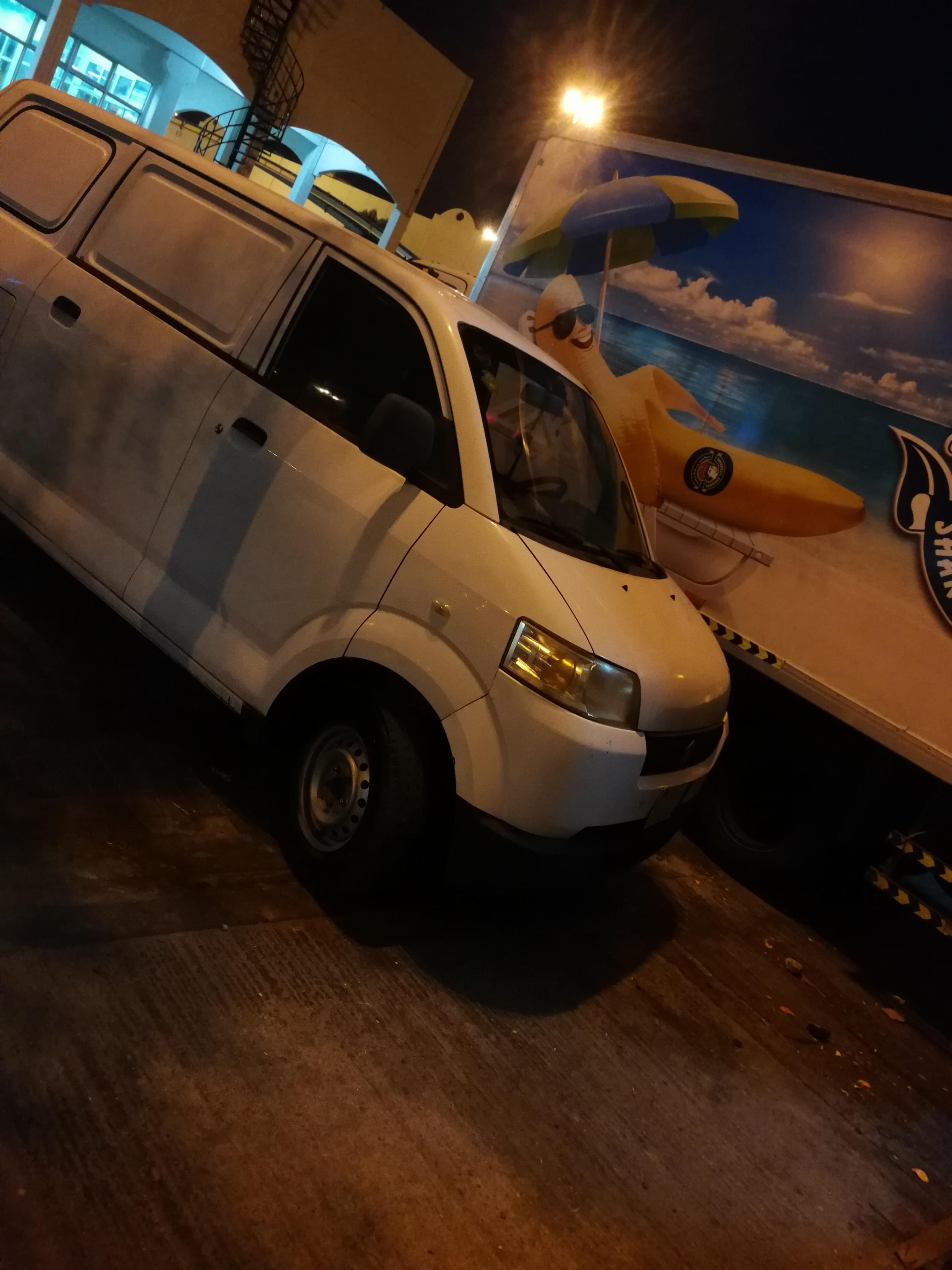 باص بضاعه للبيع سوزوكي اقتصادي جدا في البنزين