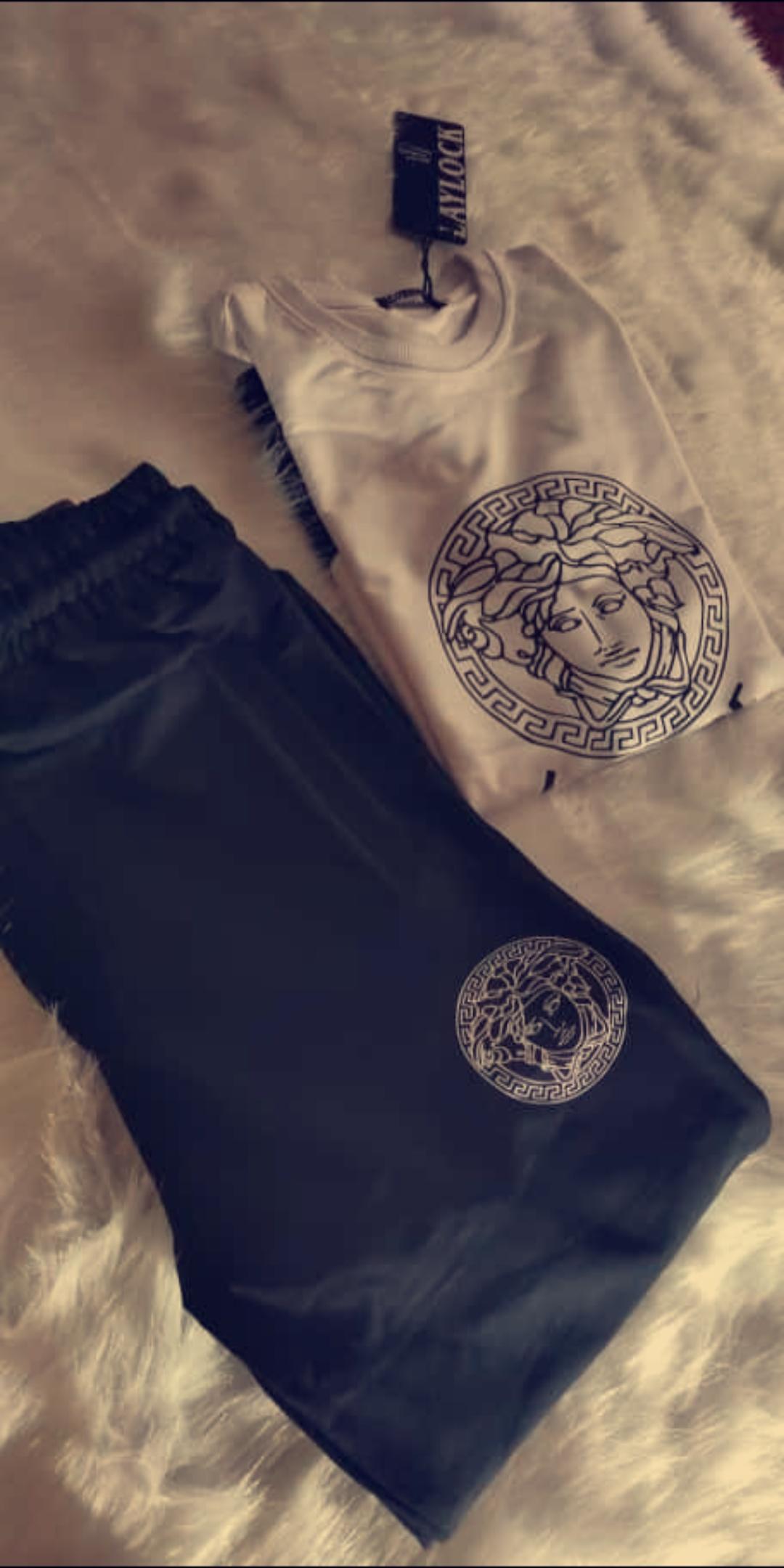 أطقم ماركات