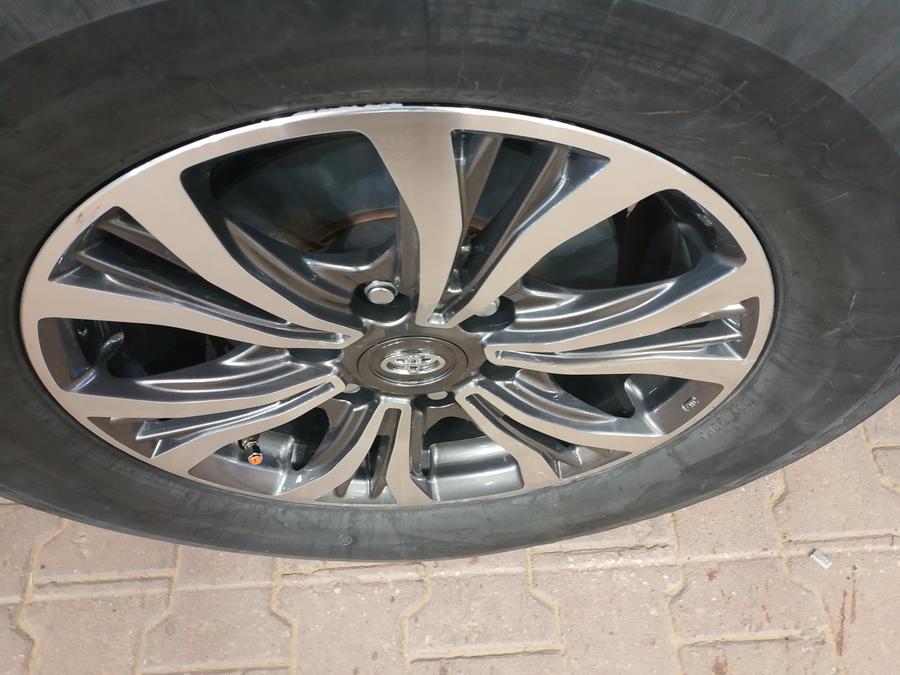 جنوط هايلكس دبل 16_17_2019 مقاس 17