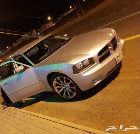 سياراه دودج تشارجر SxT للبيع