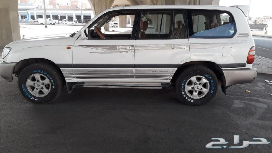 للبيع جيب تايوتا جكسار موديل 2002