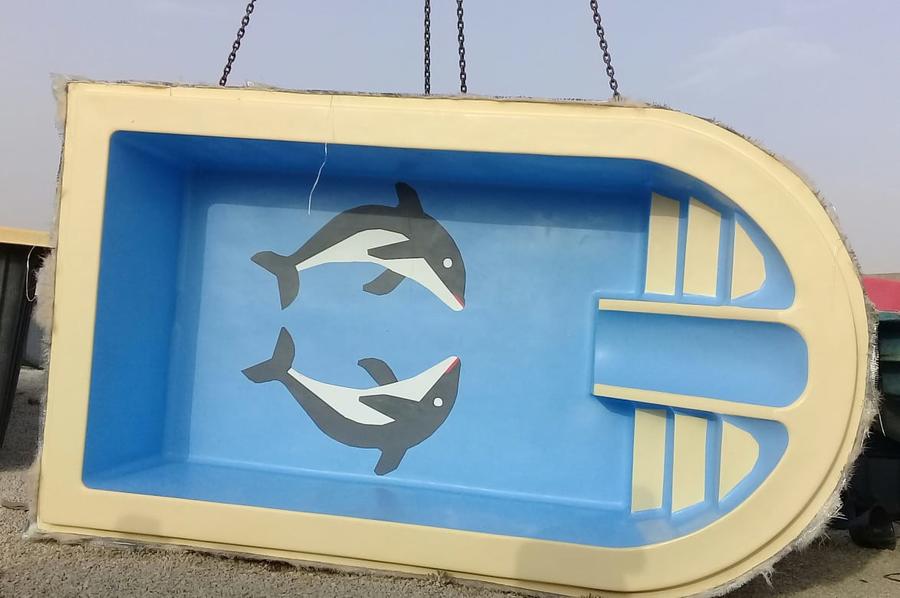 يوجد لدينا مسابح فايبر جلاس