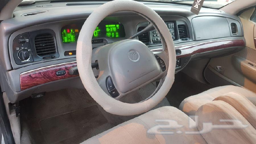 فورد جراند ماركيز 2000 بمكة