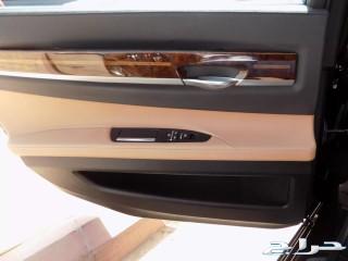 BMW 740Liفل كامل موديل 2015 ممشي قليل