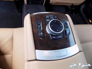 BMW 740Liفل كامل موديل 2015 ممشي قليل