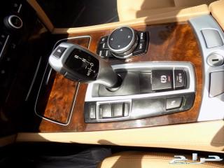 BMW 740Liفل كامل موديل 2015 ممشي قليل