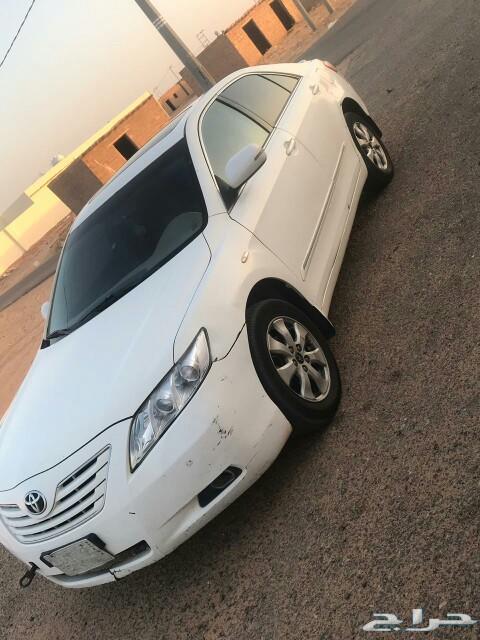 كامري للبيع نظيفه