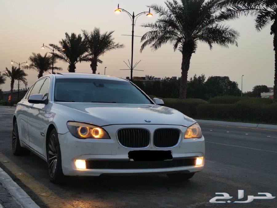 بي ام دبليو الفئه السابعه نظيف