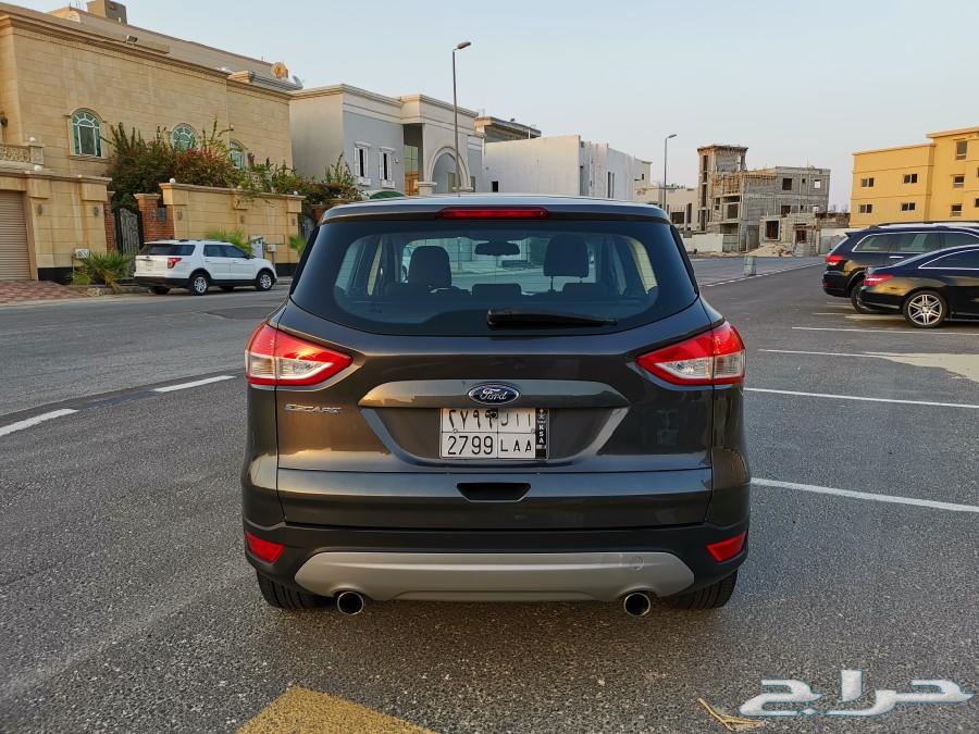 للبيع فورد اسكيب موديل 2015م خليجية نظيف جدآ